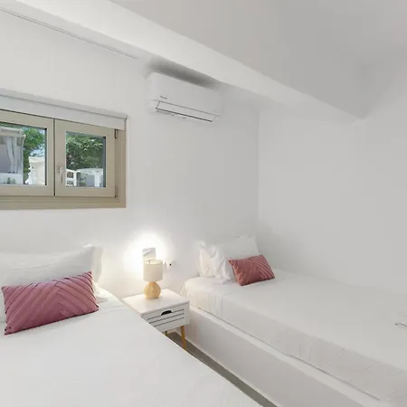 Margarita Hotel Ampelas