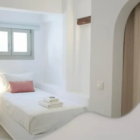 Margarita Hotel Ampelas