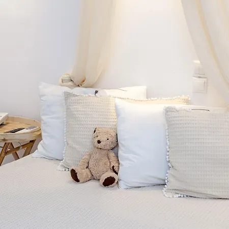 Margarita Otel Ambelas