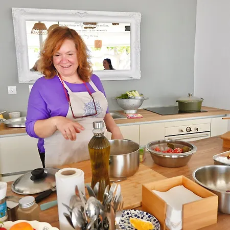 Margarita Hotel Ampelas