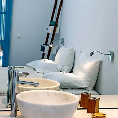 Margarita Hotel 3*