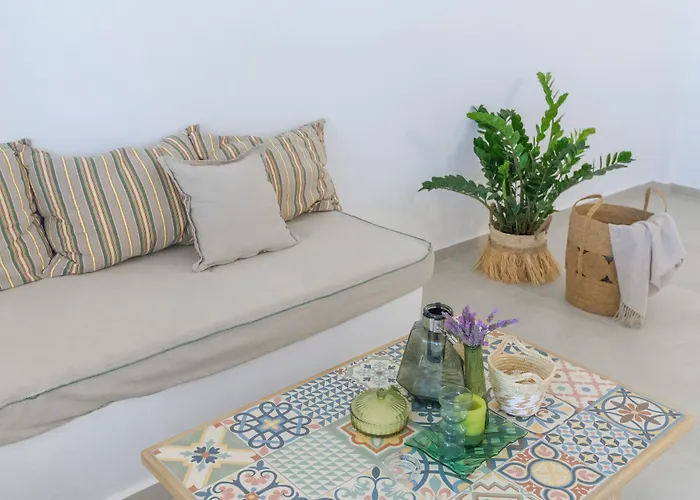 Отель Margarita 3*